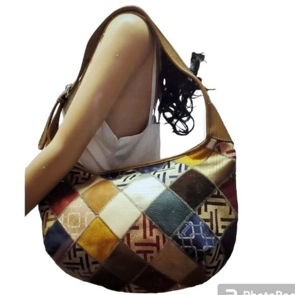 Tignanello Patchwork Leather Hobo Shoulder Bag Handbag Purse WOMEN'S WOMAN'S - Picture 13 of 14